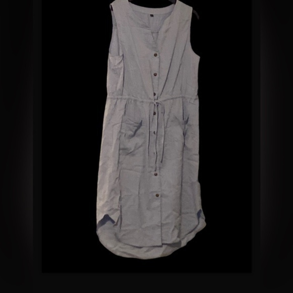 Sleevless Dress